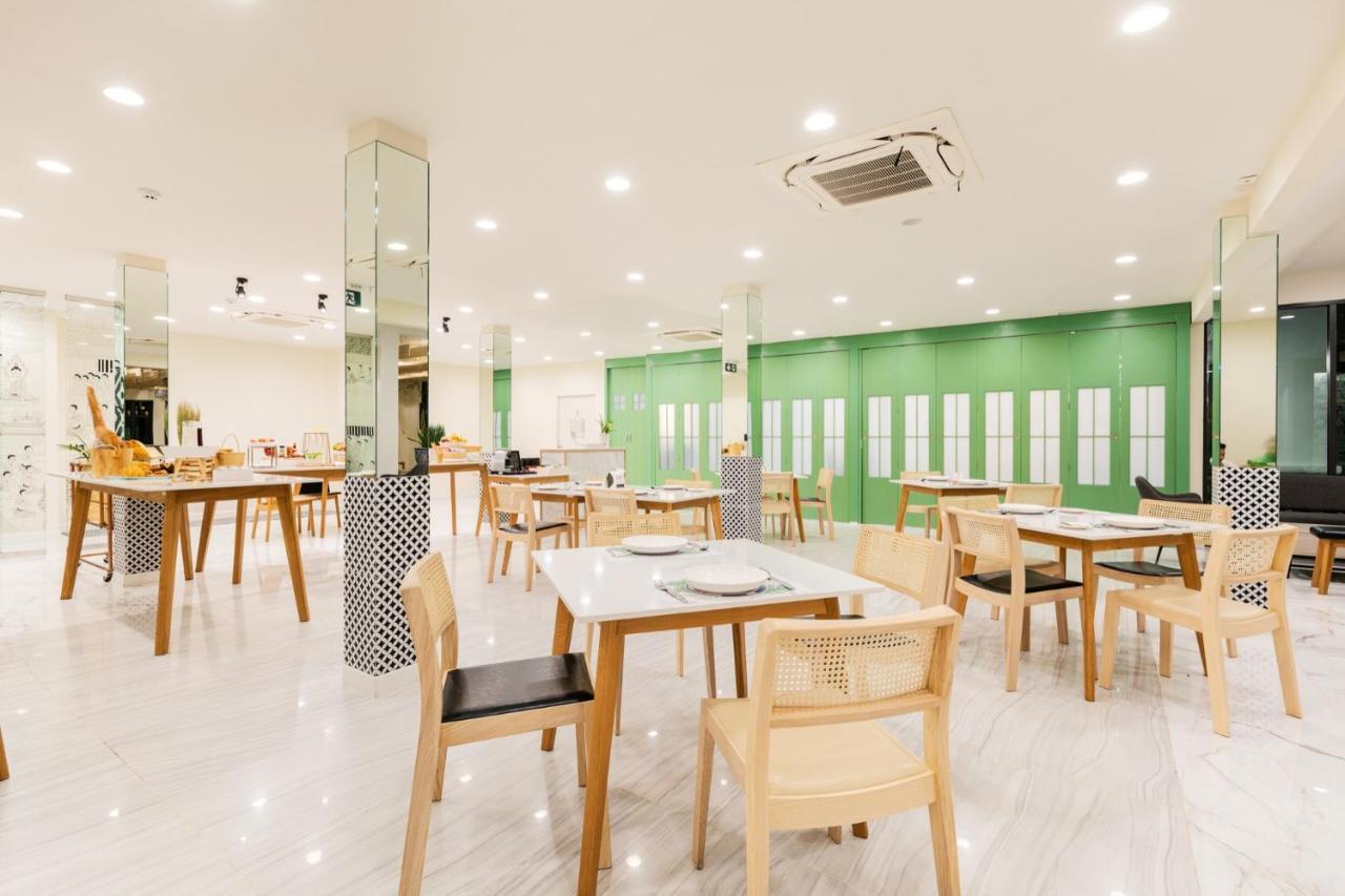 Ozone Hotel Samyan Bangkok Buitenkant foto