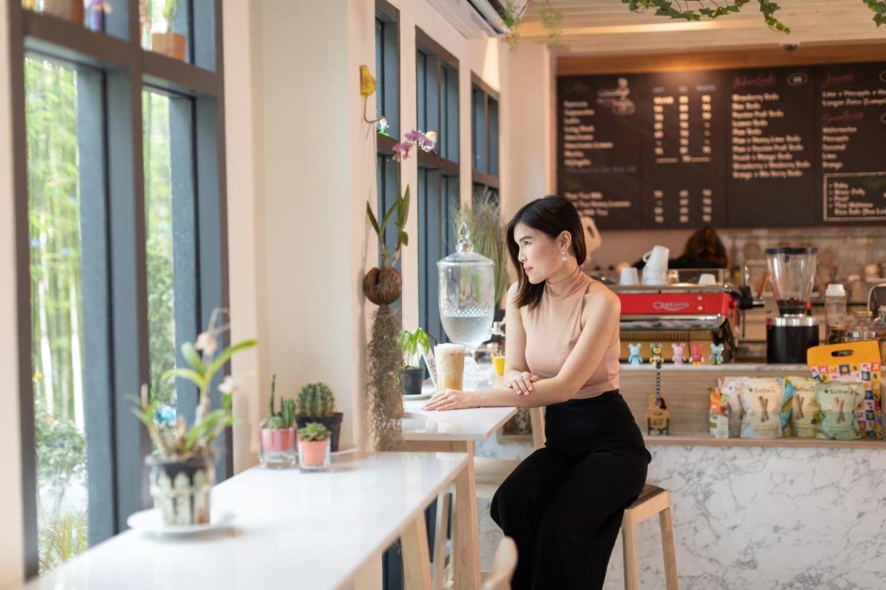 Ozone Hotel Samyan Bangkok Buitenkant foto